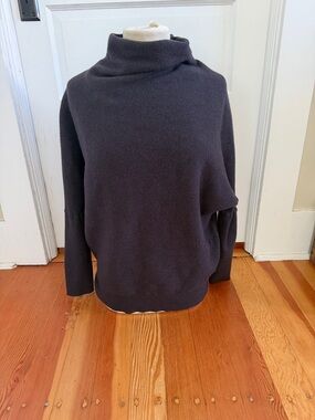 Bluivy Slouch Neck Dolman Sleeve Pullover Sweater M/L